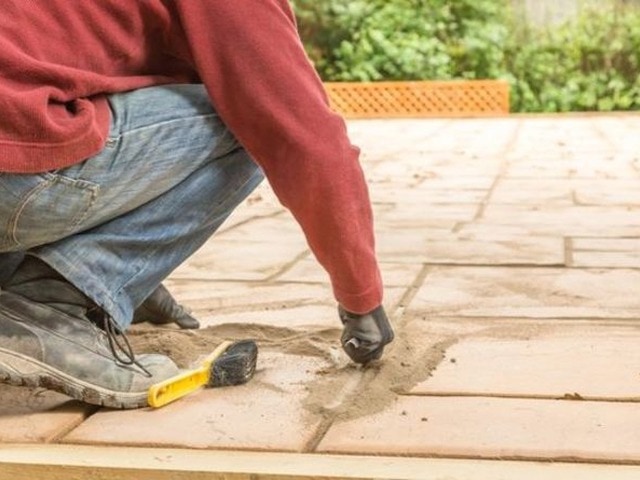 Patio Jointing, Patio Sanding, Patio Repointing, Driveway Repair